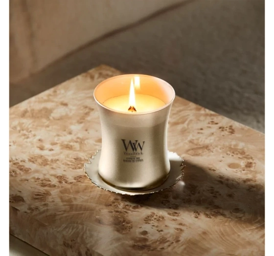 Woodwick Medium Jar Candle ароматична свічка Cypress Ore 275 г