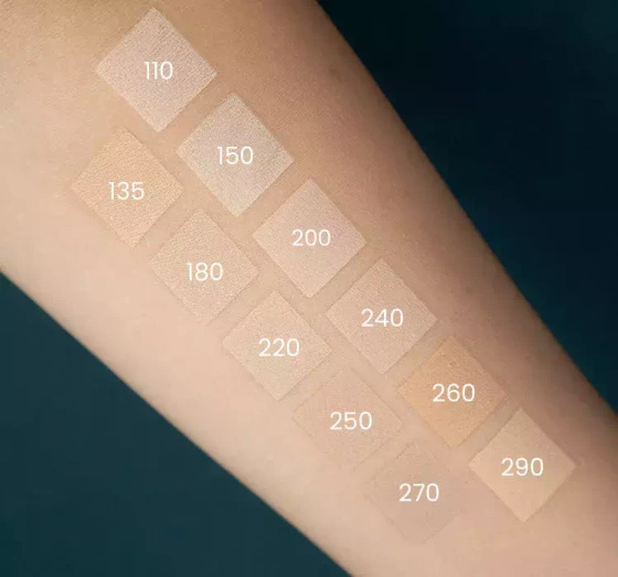 Нажмите на картинку, чтобы ее увеличить REVLON COLORSTAY ТОНАЛЬНАЯ ОСНОВА ДЛЯ ЖИРНОЙ КОЖИ FRESH BEIGE 250