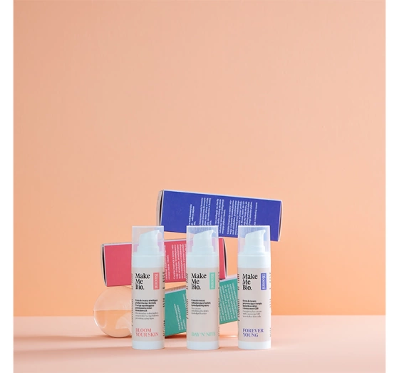 Натисніть на картинку, щоб її збільшити MAKE ME BIO BLOOMI BLOOM YOUR SKIN КРЕМ ДЛЯ ОБЛИЧЧЯ ВІД ПІГМЕНТНИХ ПЛЯМ З ФОРМУЛОЮ PRO-AGE 30МЛ