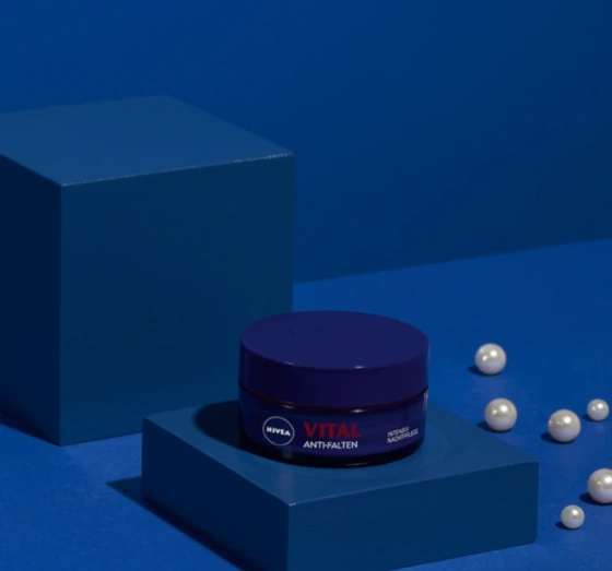 Нажмите на картинку, чтобы ее увеличить NIVEA VITAL РЕГЕНЕРИРУЮЩИЙ КРЕМ ПРОТИВ МОРЩИН НА НОЧЬ ДЛЯ ЗРЕЛОЙ КОЖИ 50МЛ