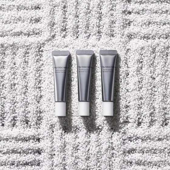 Shiseido Men Total Revitalizer Eye антизморшковий крем для шкіри навколо очей, 15 мл