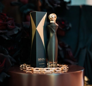 Oriflame Divine Dark Velvet парфюмированная вода 50 мл