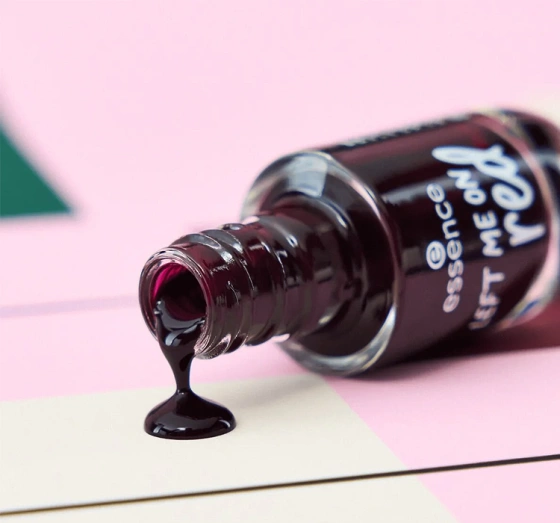 Essence лак для нігтів 72 LEFT ME ON Red 8мл