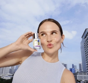 NIVEA Luminous630 Skin Glow жидкий микроотшелушивающий пилинг 100 мл