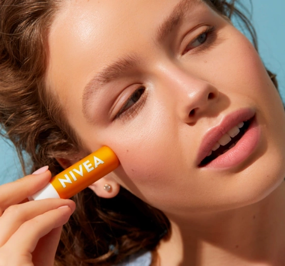 NIVEA SUN PROTECT SPF 50 ГІГІЄНІЧНА ПОМАДА ДЛЯ ГУБ 4,8Г