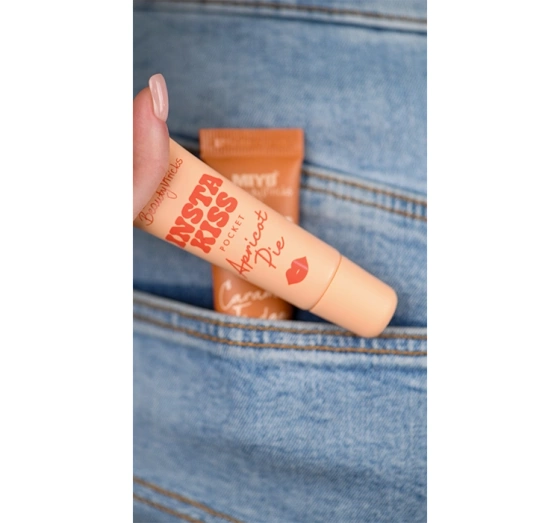 Miyo x Beautyvtricks Insta Kiss pocket бальзам для губ Apricot Pie 12 мл