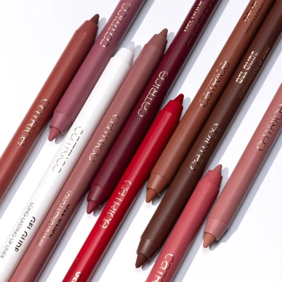Catrice Gel Glide Long-Lasting Lip Liner карандаш для губ 030 Left On Red 1,5 г