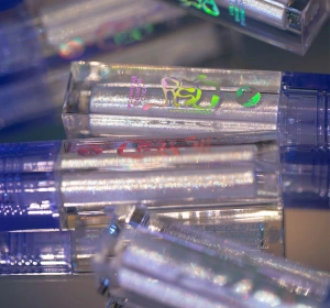 Bell x Red Lipstick Monster рідкі тіні для повік 01 Polar 2,5 г