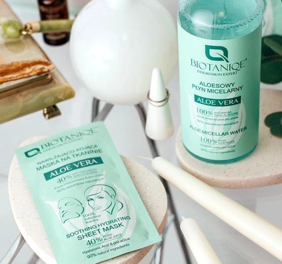 BIOTANIQE ALOE VERA ЗВОЛОЖУЮЧЕ-ЗАСПОКІЙЛИВА ТКАНИННА МАСКА 15МЛ