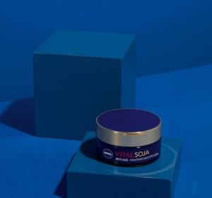 NIVEA VITAL SOJA РЕГЕНЕРУЮЧИЙ КРЕМ НА НІЧ 50МЛ