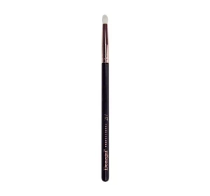 DONEGAL PROFESSIONAL N217 КИСТЬ ДЛЯ НАНЕСЕНИЯ ТЕНЕЙ 4245