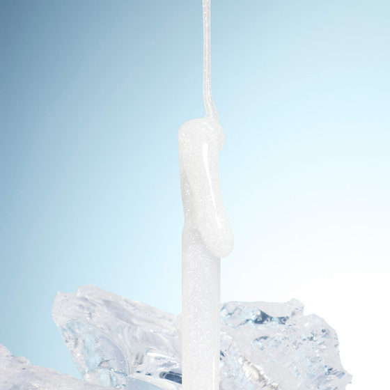 Натисніть на картинку, щоб її збільшити Manucurist Active Shine Icy лак для догляду за нігтями 15 мл