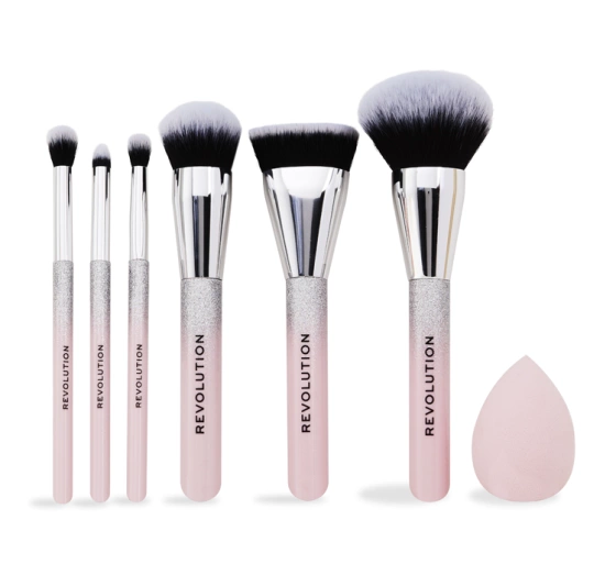 Makeup Revolution Glam Up Brush спонж + набор кисточек для макияжа