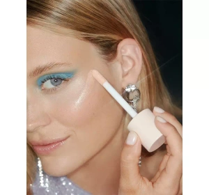CATRICE SOFT GLAM FILTER ОСВІТЛЮЮЧИЙ ТОНАЛЬНИЙ ФЛЮЇД 20 LIGHT/MEDIUM 30МЛ