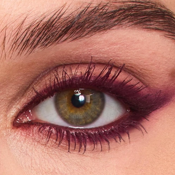 L'Oréal Paris Haute Couleur Kohl кремовый карандаш для глаз 150 Burgundy Cashmere / Bordeaux Cashmere 1,2 г