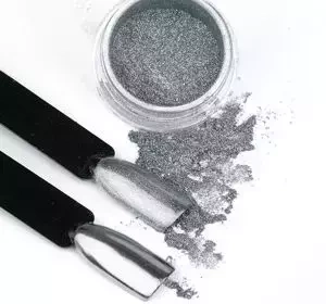 БЛИСКІТКИ ДЛЯ НІГТІВ GLASS EFFECT SILVER