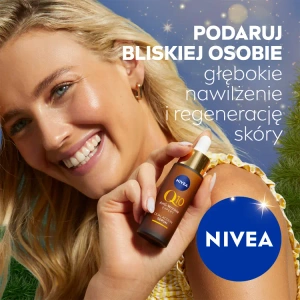 Nivea Q10 Elegance набір косметики для догляду за обличчям денний крем SPF15 + сироватка + косметичка
