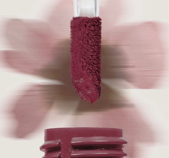 Pastel Full Bloom Lip & Blush помада и жидкие румяна 82 Fatal 4,8 мл