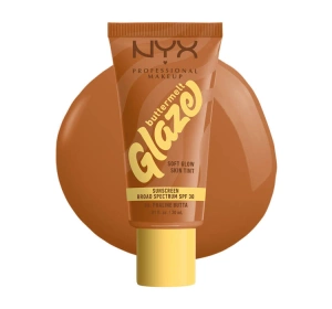 NYX Professional Makeup Buttermelt Glaze тональный крем SPF30 06 Praline Butta 30 мл