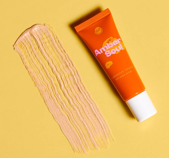 Bell Amber Soul база для обличчя з ефектом сяйва 01 Sparkly Amber 30г
