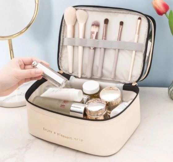 eCarla дворівнева дорожня косметичка KS92WZ3 Бежевая