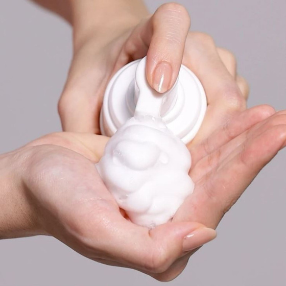 Etude House Soon Jung pH 6.5 Whip Cleanser ніжна очищувальна пінка для чутливої та схильної до подразнень шкіри 150 мл