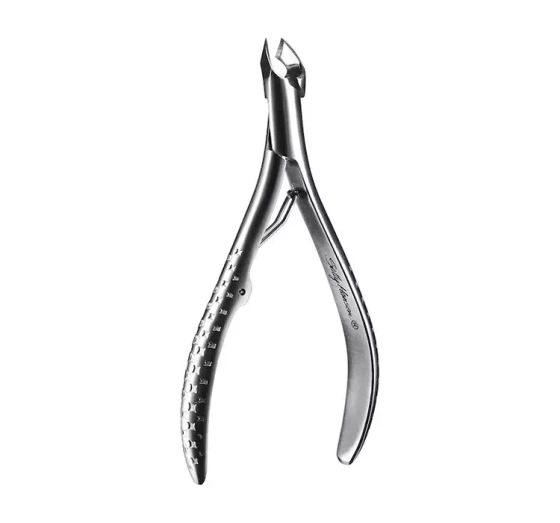 Нажмите на картинку, чтобы ее увеличить SALLY HANSEN TRAVEL ПРОФЕССИОНАЛЬНЫЕ КУСАЧКИ ДЛЯ КУТИКУЛЫ