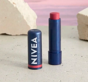 NIVEA CARING BEAUTY ГИГИЕНИЧЕСКАЯ ПОМАДА ДЛЯ ГУБ И ЩЕК 3В1 ROSE 4,8Г