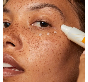 AVON ANEW C COMPLEX ОСВЕТЛЯЮЩИЙ КРЕМ ПОД ГЛАЗА 15МЛ