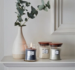 Woodwick Small Jar Candle ароматична свічка Fireside 85 г