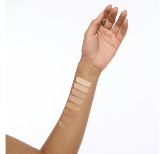 Lamel Cloud Matte прессованная матирующая пудра 03 Light Beige 8г