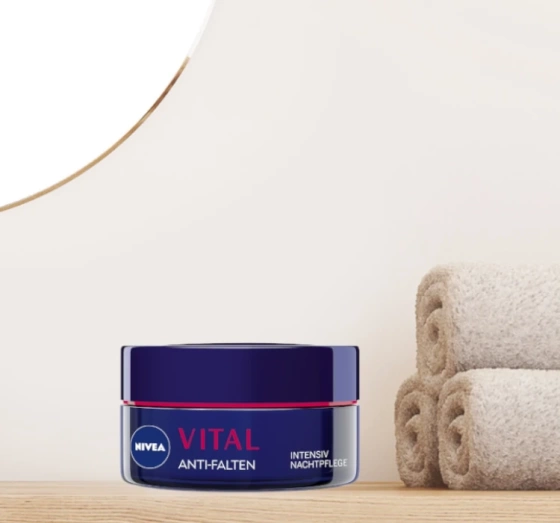 Нажмите на картинку, чтобы ее увеличить NIVEA VITAL РЕГЕНЕРИРУЮЩИЙ КРЕМ ПРОТИВ МОРЩИН НА НОЧЬ ДЛЯ ЗРЕЛОЙ КОЖИ 50МЛ