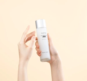 TIRTIR Milk Skin Toner Light зволожувальний молочний тонік для обличчя 150 мл