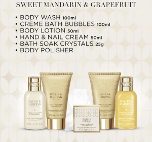 Baylis & Harding Sweet Mandarin & Grapefruit подарочный набор: крем для душа 100 мл + пена для ванны 100 мл + бальзам для тела 50 мл + крем для рук 50 мл + соль для ванны 25 г + мочалка
