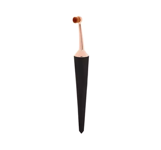 ICONIC LONDON EVO OVAL ОВАЛЬНИЙ ПЕНЗЛИК ДЛЯ МАКІЯЖУ BLACK 006