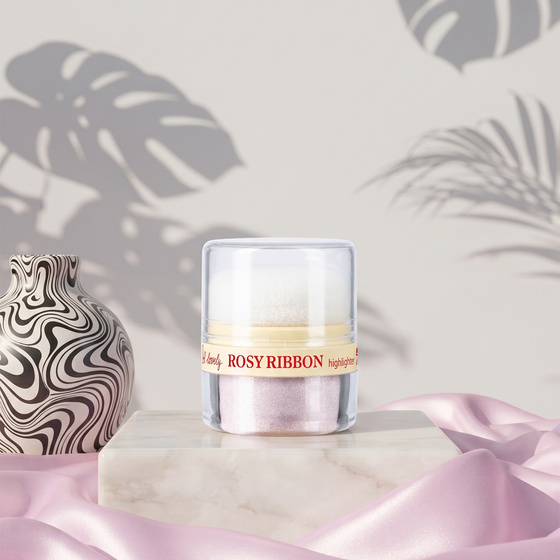 Нажмите на картинку, чтобы ее увеличить Lovely Rosy Ribbon Highlighter рассыпчатый хайлайтер для лица и тела с аппликатором 2 г