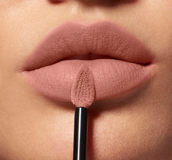 Натисніть на картинку, щоб її збільшити LOREAL ROUGE SIGNATURE МЕТАЛІЧНА РІДКА ПОМАДА 122 I TEASE 7МЛ