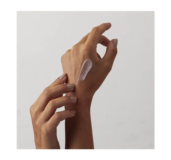 Avon Care Gentle крем для рук з мультибіотиками та вітаміном Е 75мл