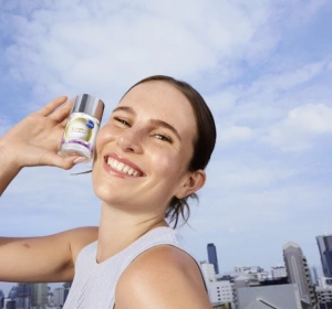 NIVEA Luminous630 Skin Glow жидкий микроотшелушивающий пилинг 100 мл
