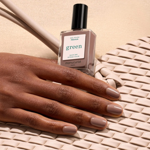 Manucurist Green — класичний лак для нігтів Freckles, 15 мл