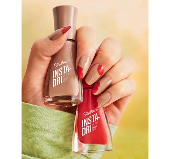 SALLY HANSEN INSTA-DRI ЛАК ДЛЯ НОГТЕЙ 390 THAT'S A-BLAZING 9,17МЛ