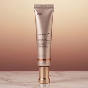Medicube Deep Lifting Peptide Eye Cream укрепляющий крем для кожи вокруг глаз с пептидами 30 мл