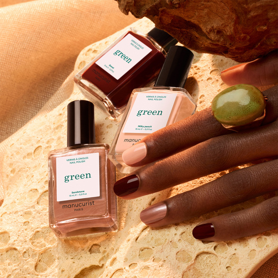 Manucurist Green — классический лак для ногтей Milky Peach, 15 мл