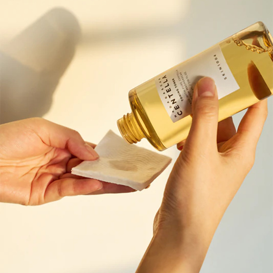 SKIN1004 Madagascar Centella Toning Toner тонік для обличчя з азіатською центеллою 30 мл