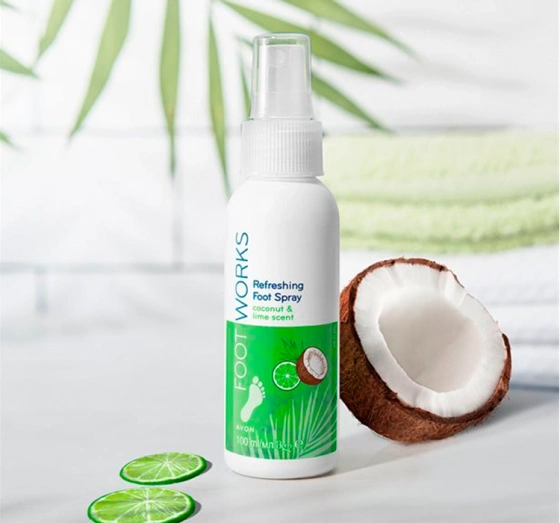 AVON FOOT WORKS ОСВЕЖАЮЩИЙ СПРЕЙ ДЛЯ НОГ КОКОС И ЛАЙМ 100 МЛ