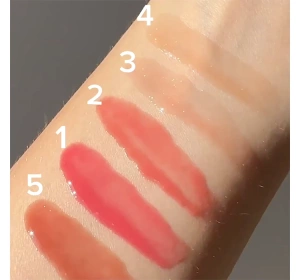 LOVELY SWEET LIPS БЛИСК ДЛЯ ГУБ З НАПІВПРОЗОРОЮ ФОРМУЛОЮ 2 6МЛ