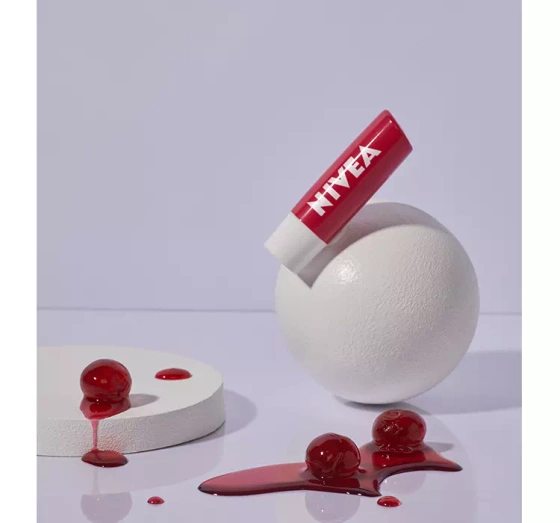 NIVEA ГУБНА ПОМАДА ДЛЯ ДОГЛЯДУ CHERRY SHINE 5,5МЛ