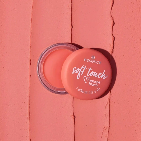 Essence Soft Touch Mousse Blush румяна в виде мусса 30 Coral Crush 5 г