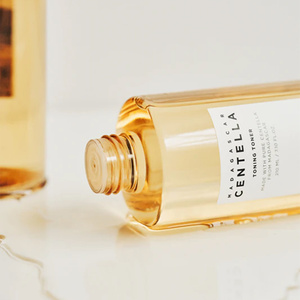 SKIN1004 Madagascar Centella Toning Toner тонік для обличчя з азіатською центеллою 30 мл