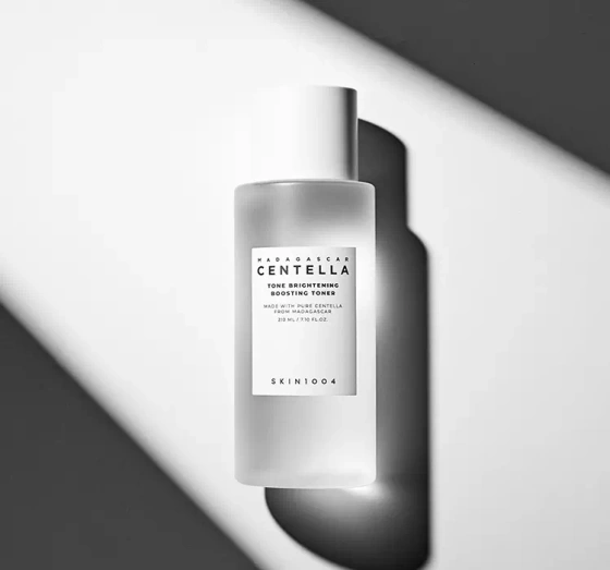 TONE BRIGHTENING BOOSTING TONER ТОНІК ДЛЯ ОБЛИЧЧЯ 210МЛ